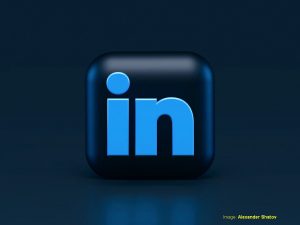 LinkedIn logo in 3D
